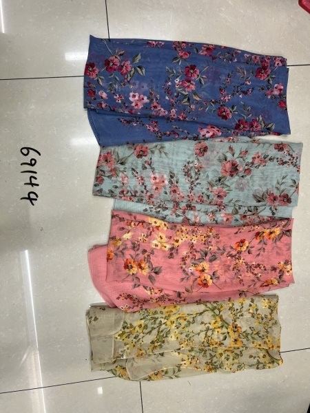 F5L, 69144, Scarf Flower