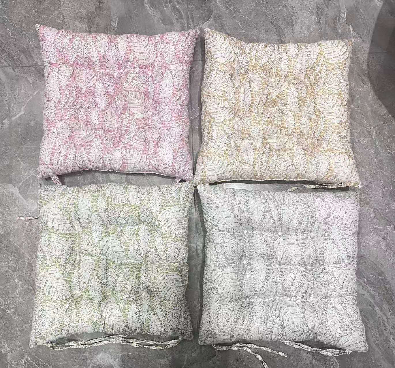 70260, Seat Cushion 38*38cm 210g