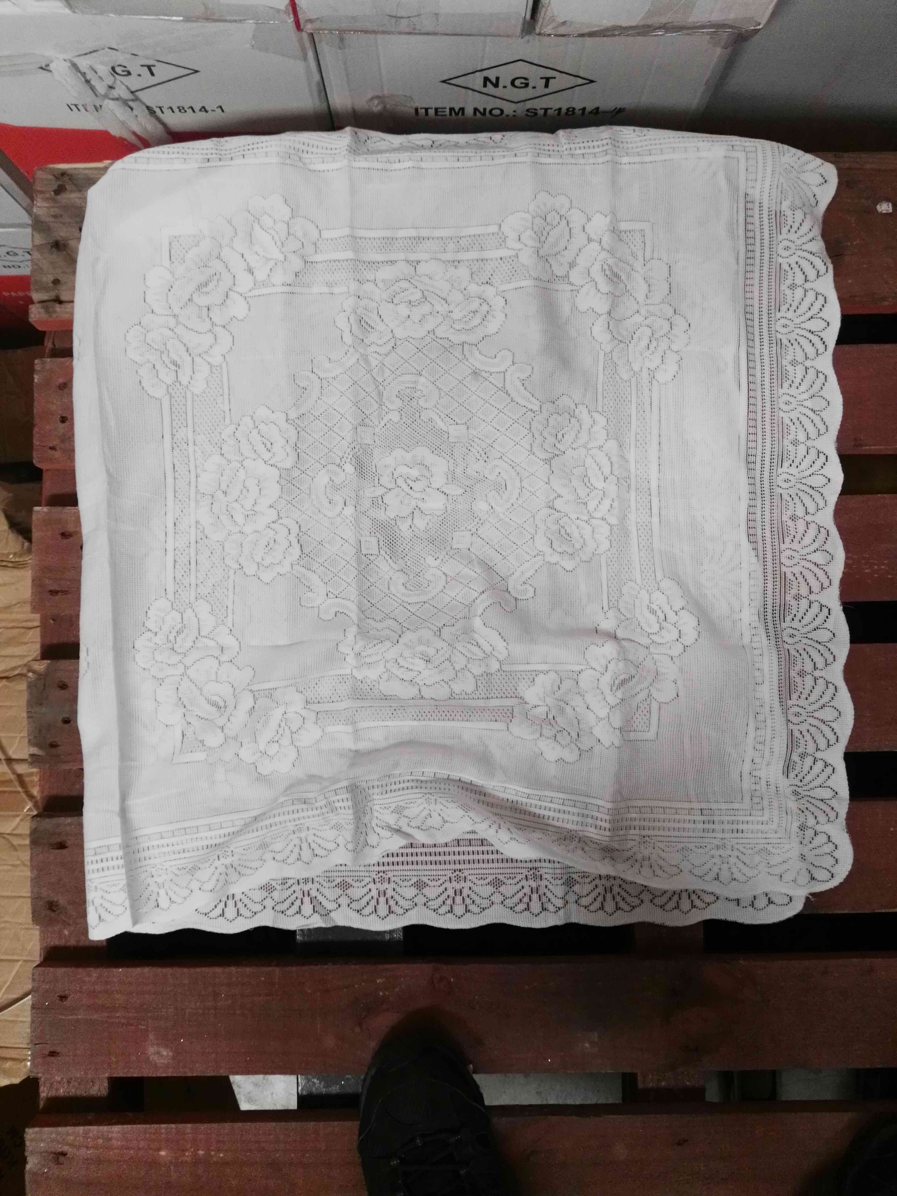 D19M, table cloth-2