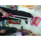E14H,broom and dustpan